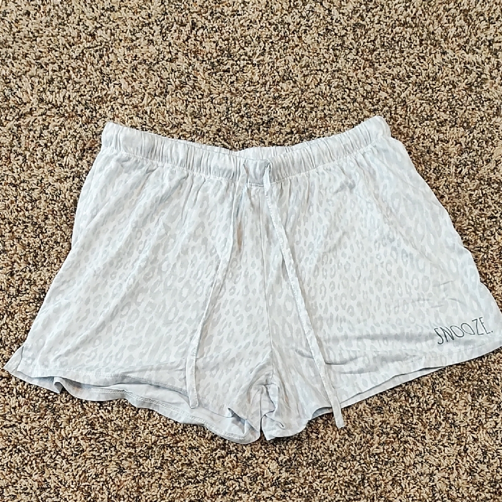 Rae Dunn | Kids White Leopard Print Shorts